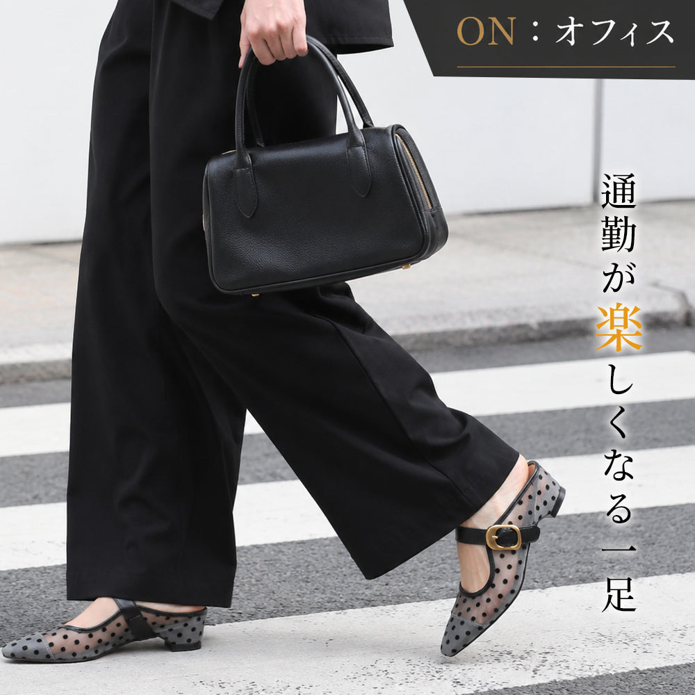 透け感のあるメッシュ × ドット柄ミュール